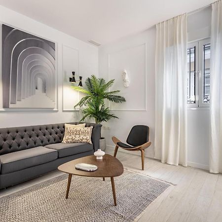 Central Stylish And Elegant 1 & 2 Bedroom Apartments III 그라나다 외부 사진