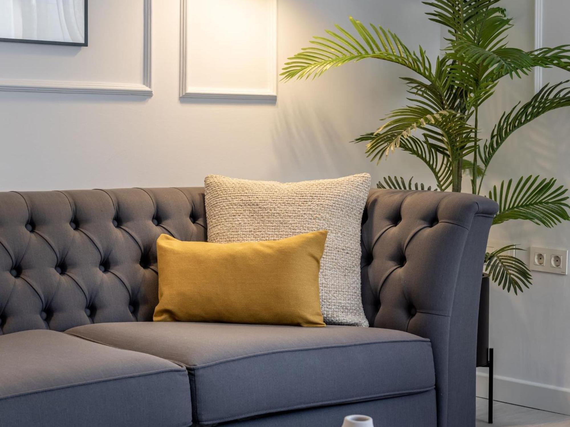 Central Stylish And Elegant 1 & 2 Bedroom Apartments III 그라나다 외부 사진